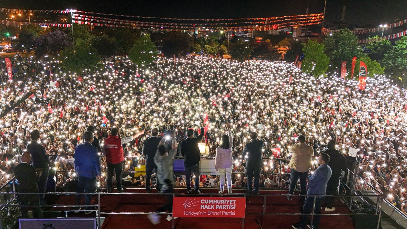 “Adım adım yürüyoruz”